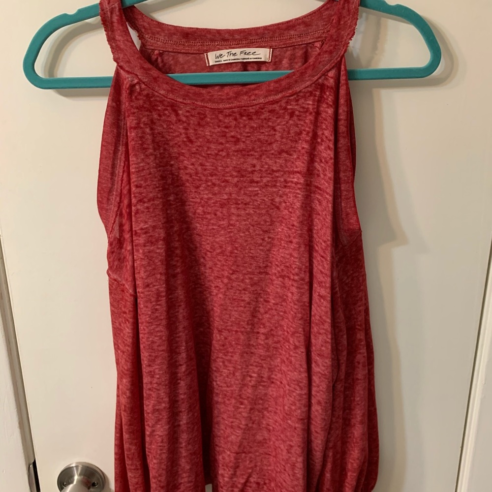 ❤️FREE PEOPLE LONG SLEEVE CUT OUT TEE❤️